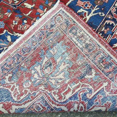 Lot 114 - A Bakhtiar carpet