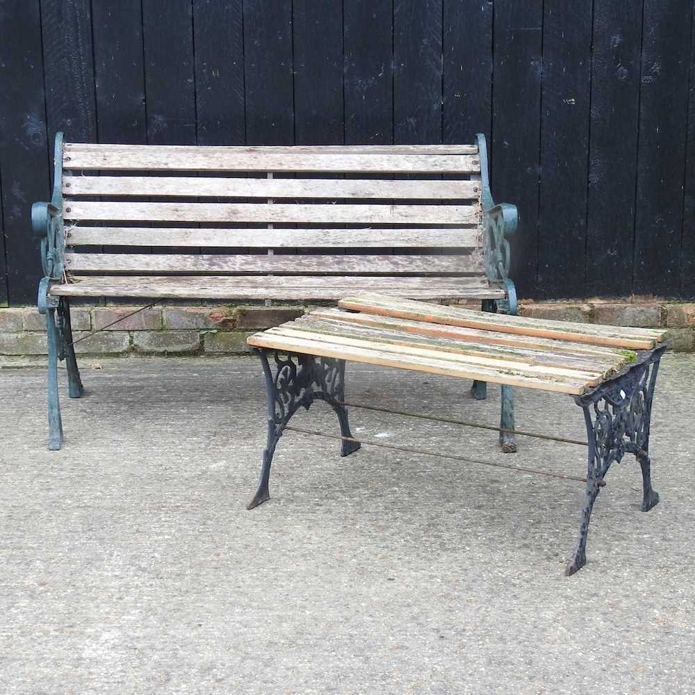 Lot 459 - A slatted garden bench