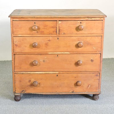 Lot 537 - An antique pine chest