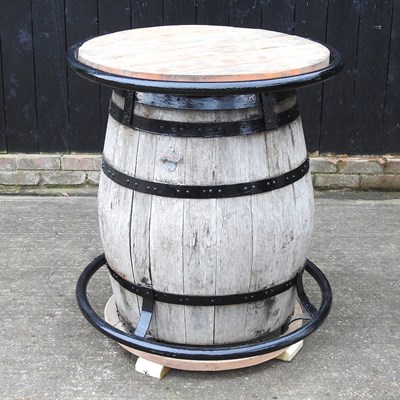 Lot 470 - A barrel pub table