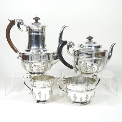 Lot 132 - A Victorian silver tea service
