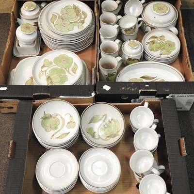 Lot 785 - A Denby tea and dinner service