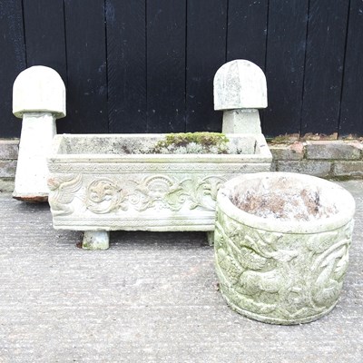 Lot 485 - A reconstituted stone garden planter