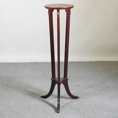 Lot 802 - A Regency style jardiniere stand