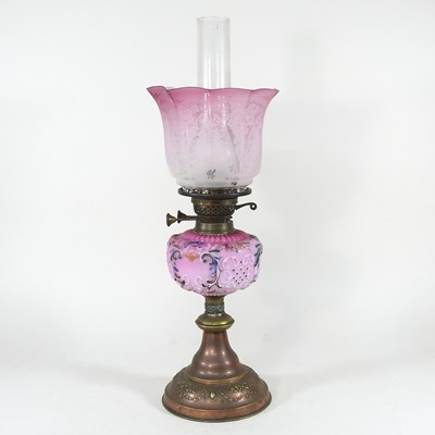 Lot 52 - A 19th century brass oil lamp