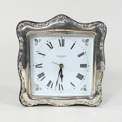 Lot 124 - A modern silver clock