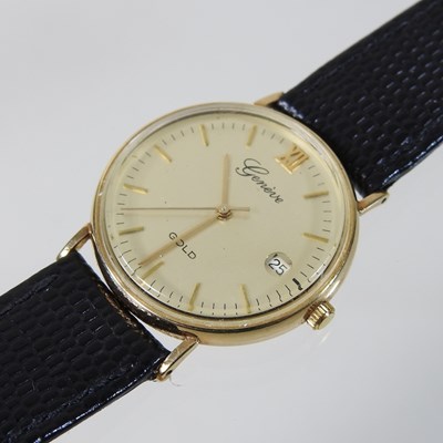 Lot 151 - A 9 carat gold cased gentleman's Geneve wristwatch