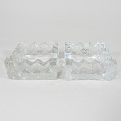Lot 15 - A matched pair of Lalique dishes