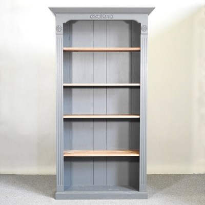 Lot 444 - An oak open bookcase