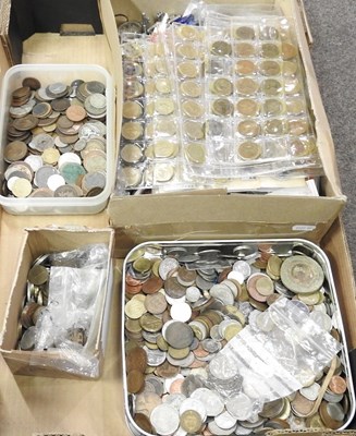 Lot 83 - A collection of coins