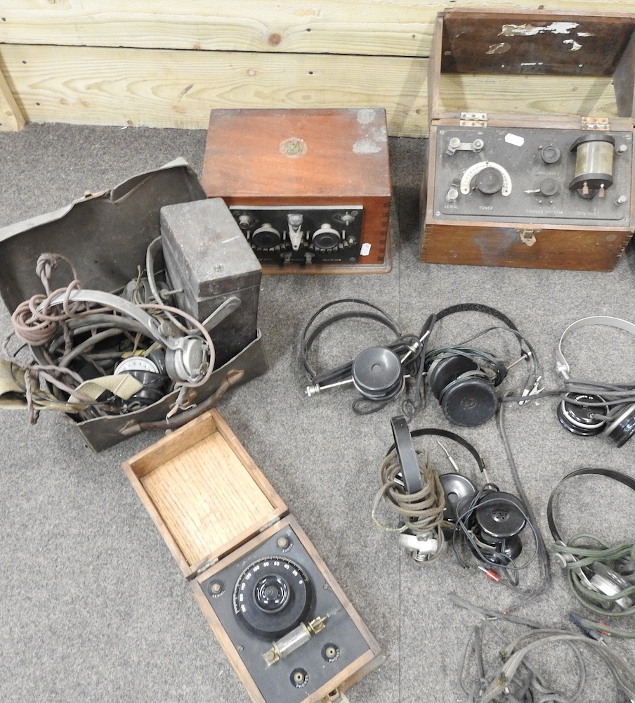Lot 170 A crystal radio