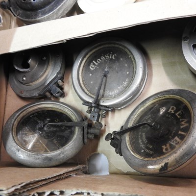 Lot 190 - A collection of gramophone sound boxes