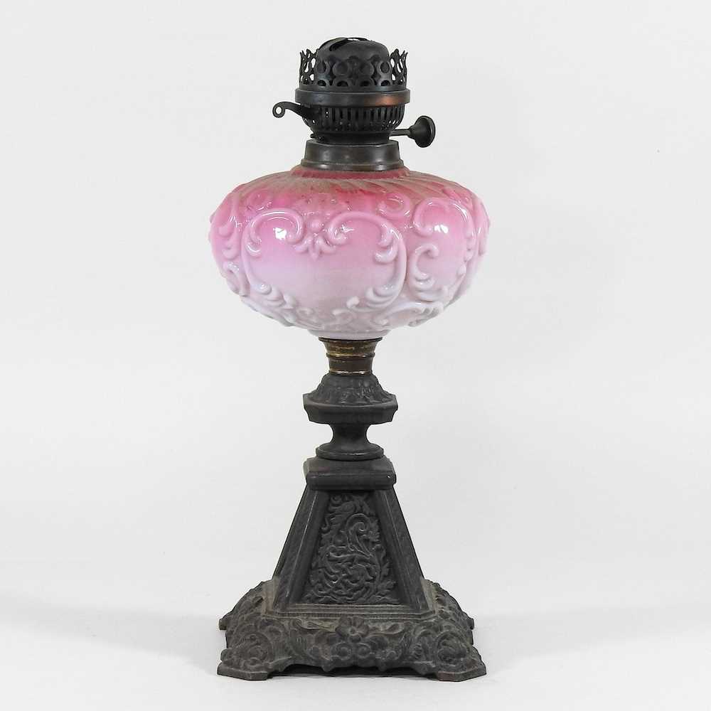 Lot 272 - An lamp base