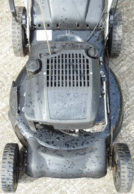 Lot 318 - A lawn mower
