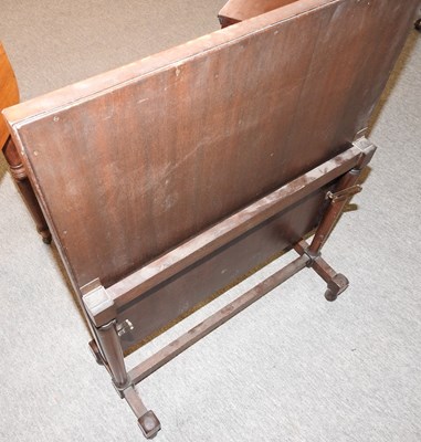 Lot 588 - A table, screen and cabinet