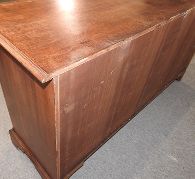 Lot 579 - An oak sideboard