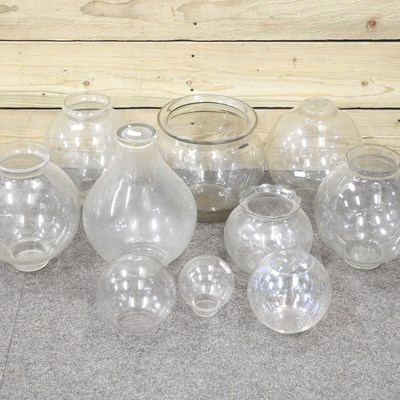 Lot 190 - A collection of fishbowl vases